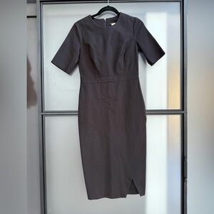 Banana Republic Black Form Fitting 3/4 Sleeve Midi Dress